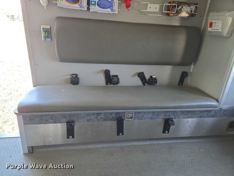 image for item ET5327 2014 RAM 4500HD ambulance