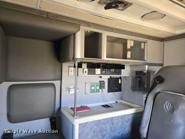 image for item ET5327 2014 RAM 4500HD ambulance