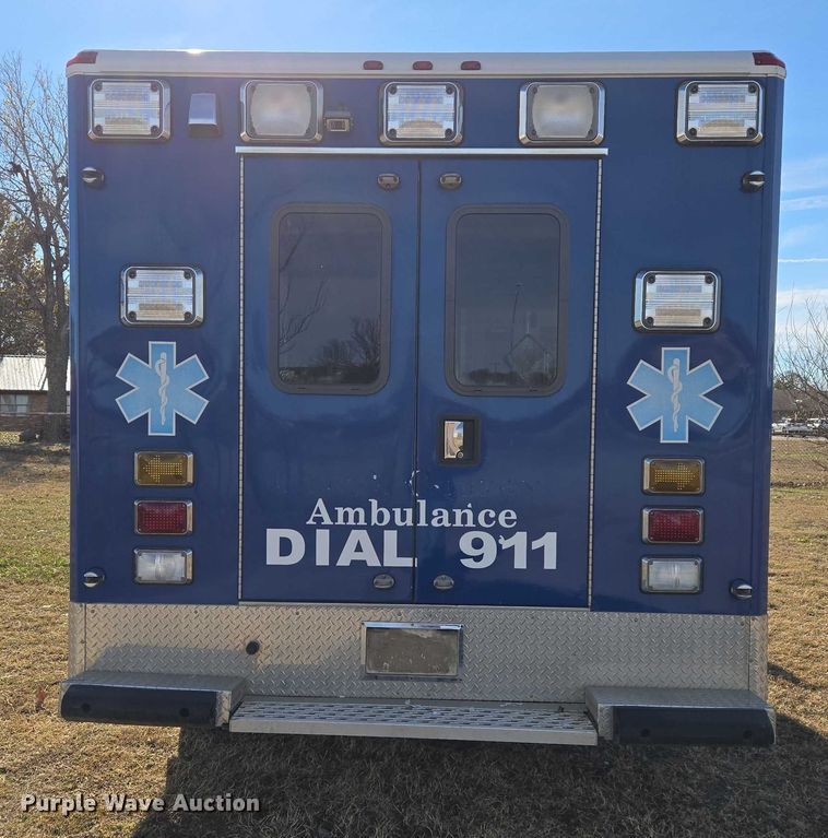 image for item ET5328 2016 RAM 4500HD ambulance