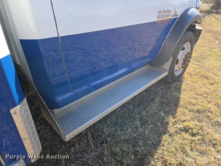 image for item ET5328 2016 RAM 4500HD ambulance