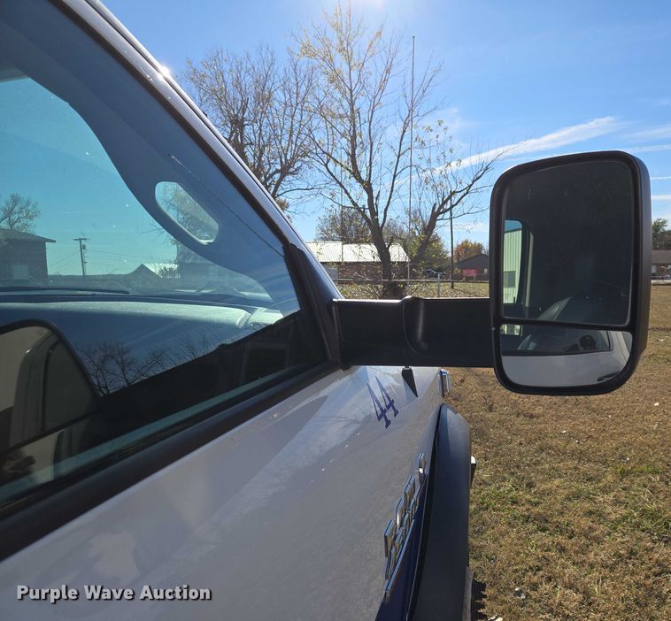 image for item ET5328 2016 RAM 4500HD ambulance