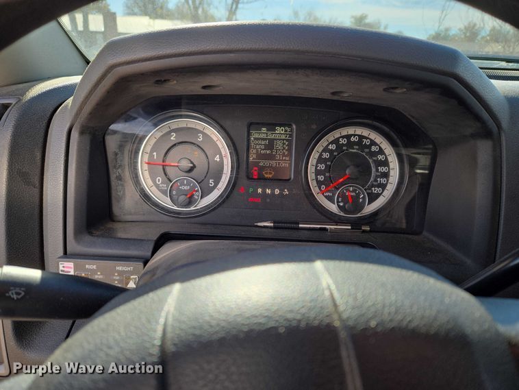 image for item ET5328 2016 RAM 4500HD ambulance