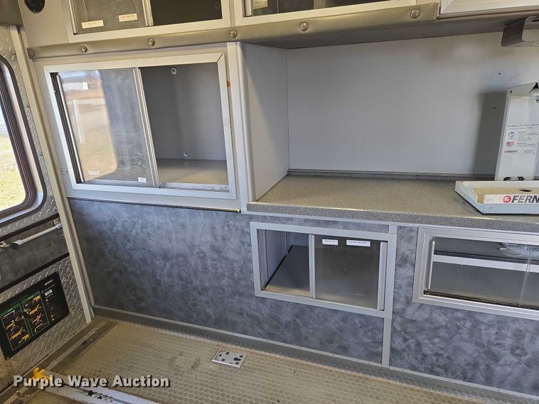 image for item ET5328 2016 RAM 4500HD ambulance