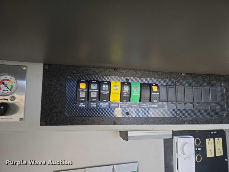 image for item ET5328 2016 RAM 4500HD ambulance