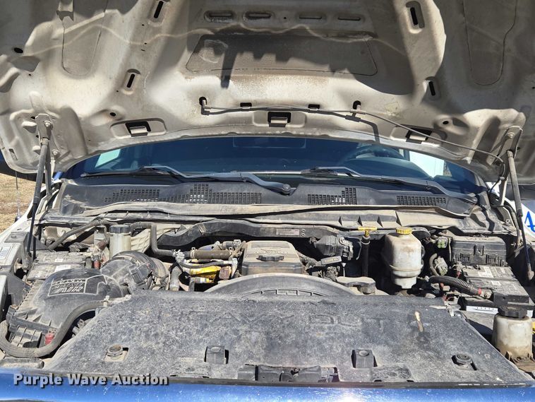 image for item ET5328 2016 RAM 4500HD ambulance