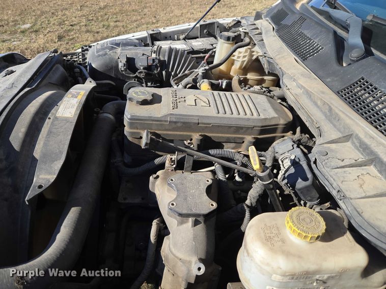 image for item ET5328 2016 RAM 4500HD ambulance