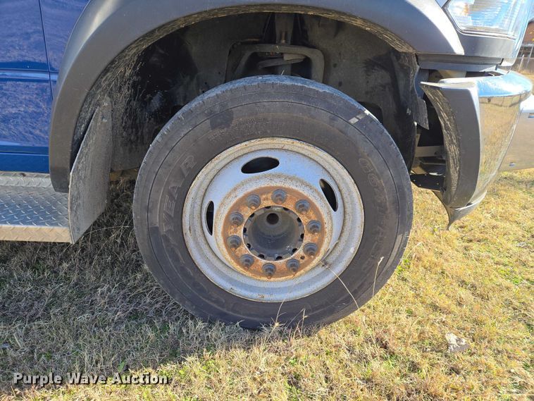 image for item ET5328 2016 RAM 4500HD ambulance