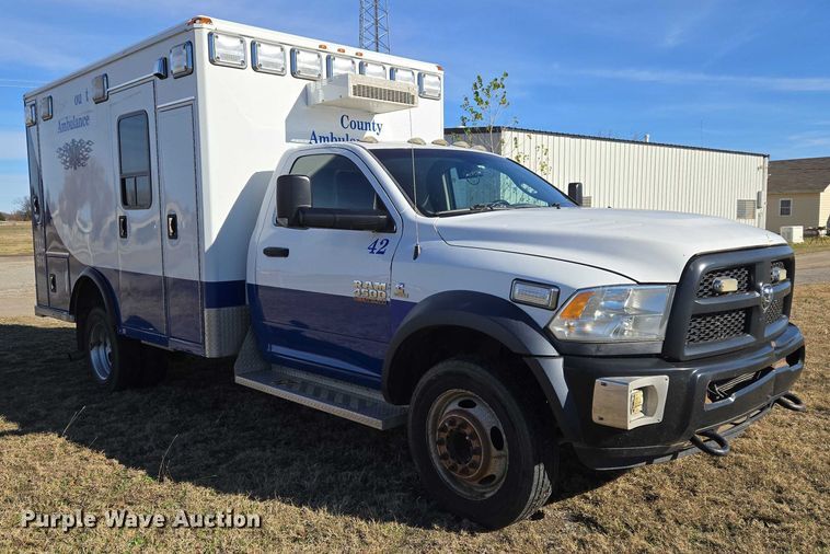 image for item ET5329 2015 RAM 4500HD ambulance