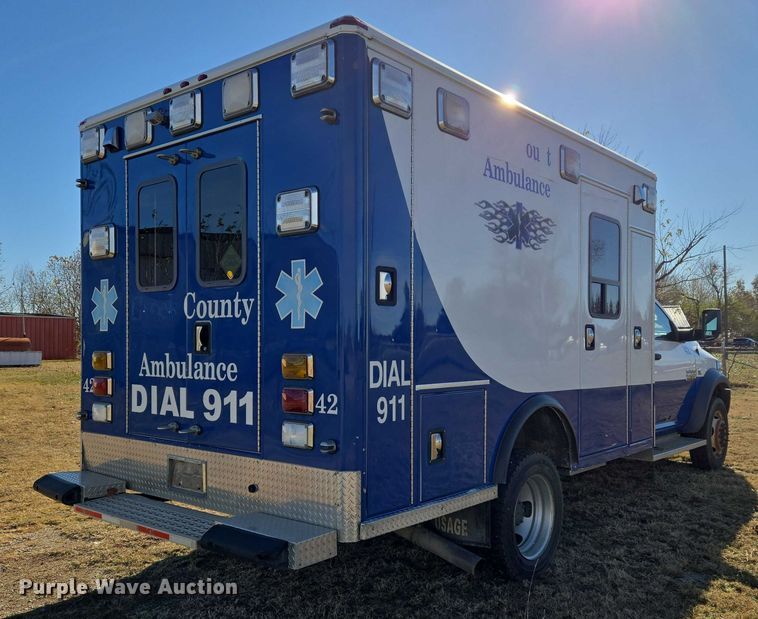 image for item ET5329 2015 RAM 4500HD ambulance