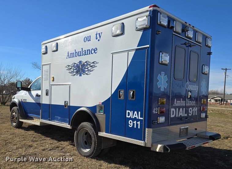 image for item ET5329 2015 RAM 4500HD ambulance