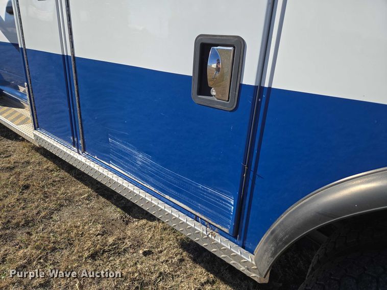 image for item ET5329 2015 RAM 4500HD ambulance