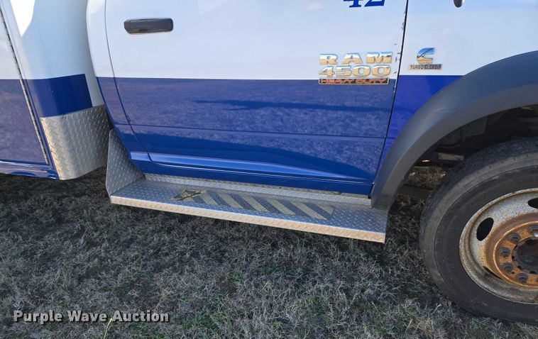 image for item ET5329 2015 RAM 4500HD ambulance