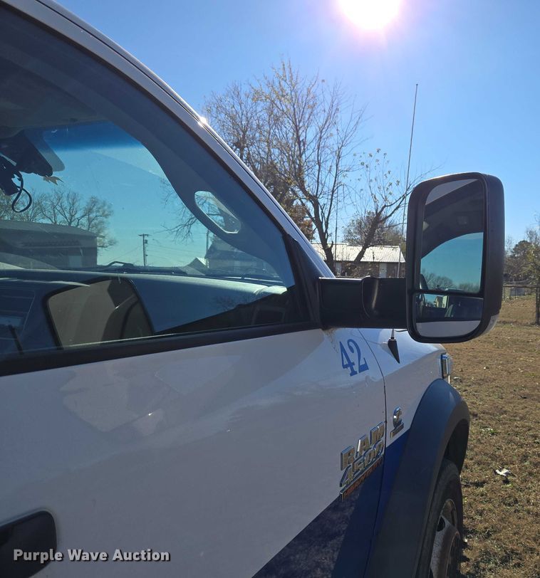 image for item ET5329 2015 RAM 4500HD ambulance