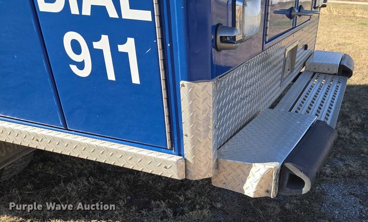 image for item ET5329 2015 RAM 4500HD ambulance