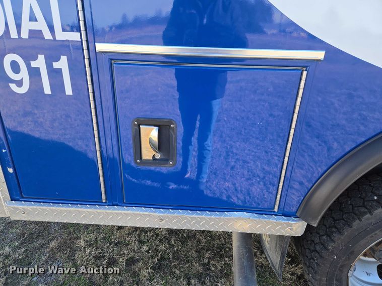 image for item ET5329 2015 RAM 4500HD ambulance