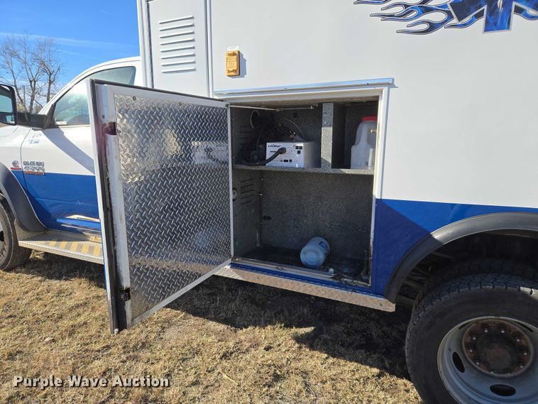image for item ET5329 2015 RAM 4500HD ambulance