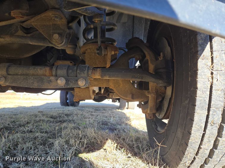 image for item ET5329 2015 RAM 4500HD ambulance