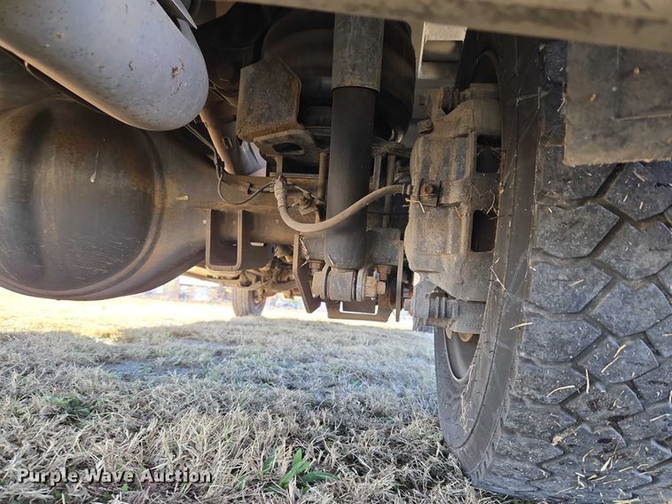 image for item ET5329 2015 RAM 4500HD ambulance