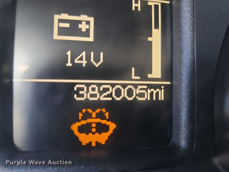 image for item ET5329 2015 RAM 4500HD ambulance