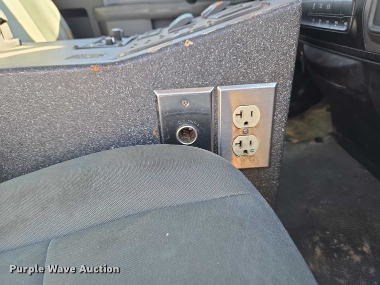 image for item ET5329 2015 RAM 4500HD ambulance