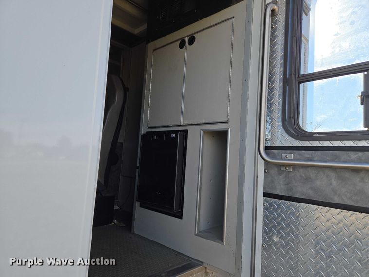 image for item ET5329 2015 RAM 4500HD ambulance