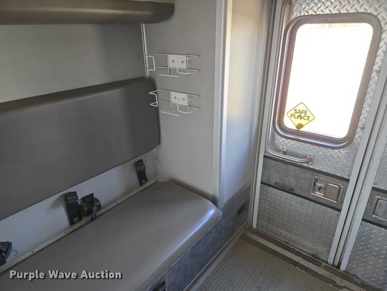 image for item ET5329 2015 RAM 4500HD ambulance