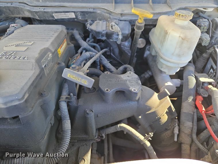 image for item ET5329 2015 RAM 4500HD ambulance