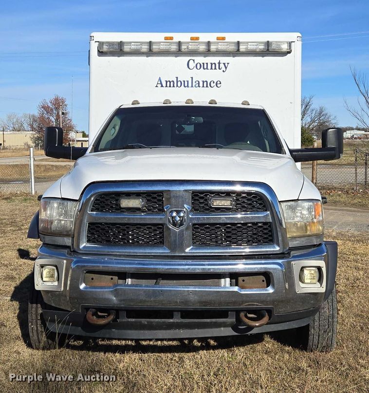 image for item ET5330 2012 Dodge Ram 4500HD ambulance