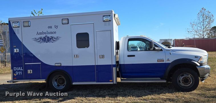 image for item ET5330 2012 Dodge Ram 4500HD ambulance