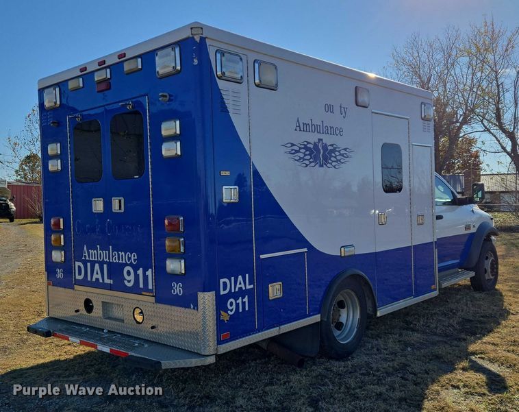 image for item ET5330 2012 Dodge Ram 4500HD ambulance