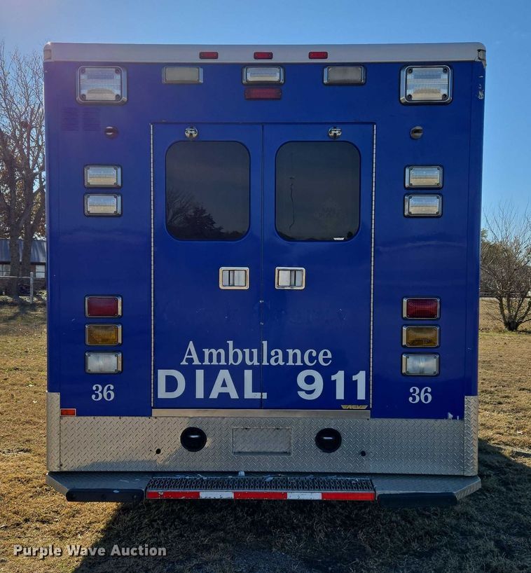 image for item ET5330 2012 Dodge Ram 4500HD ambulance