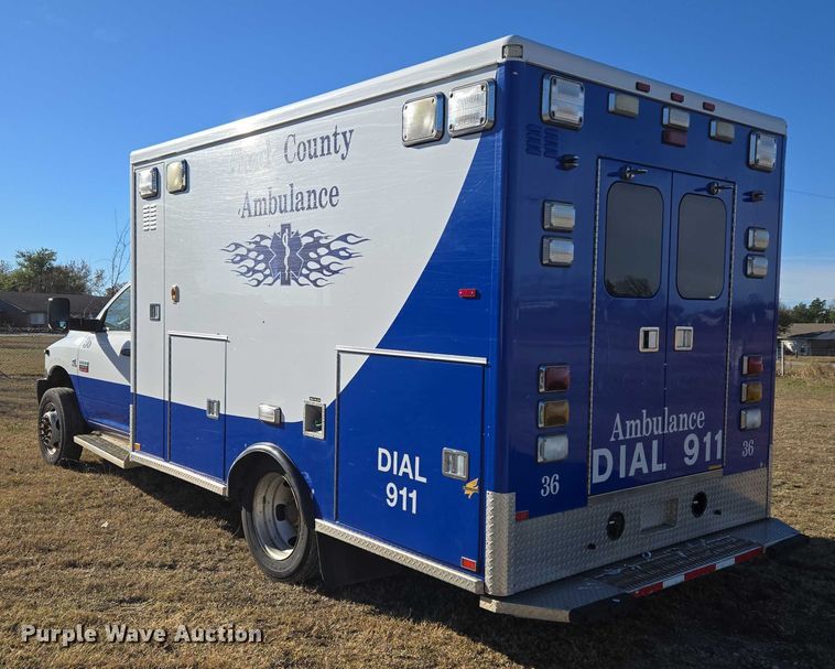 image for item ET5330 2012 Dodge Ram 4500HD ambulance