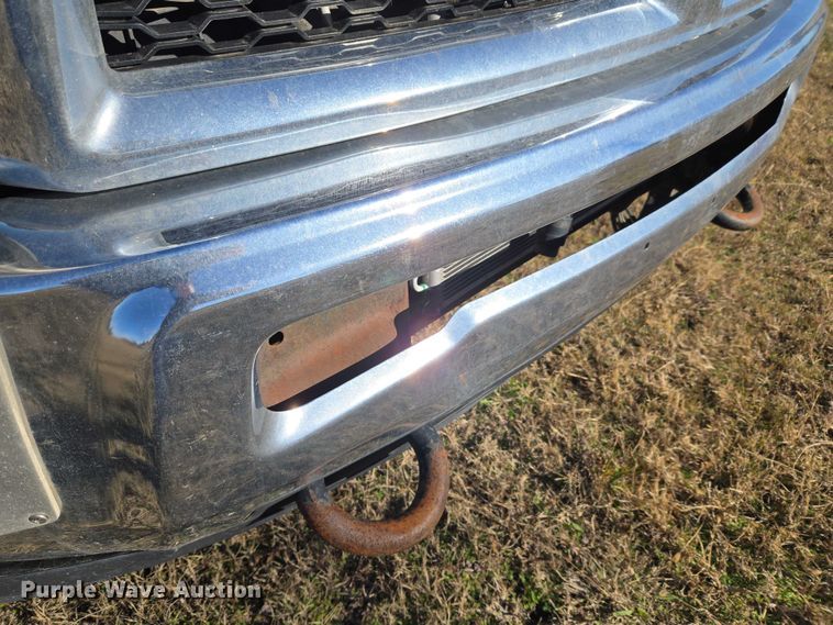 image for item ET5330 2012 Dodge Ram 4500HD ambulance