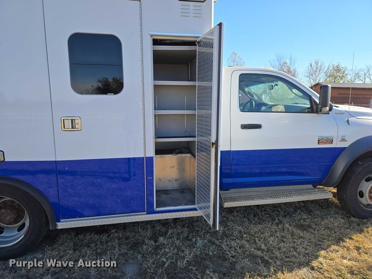 image for item ET5330 2012 Dodge Ram 4500HD ambulance
