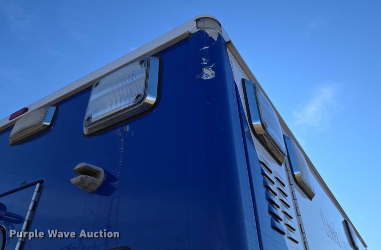 image for item ET5330 2012 Dodge Ram 4500HD ambulance