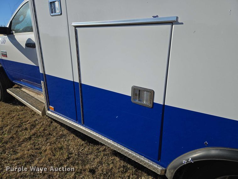 image for item ET5330 2012 Dodge Ram 4500HD ambulance