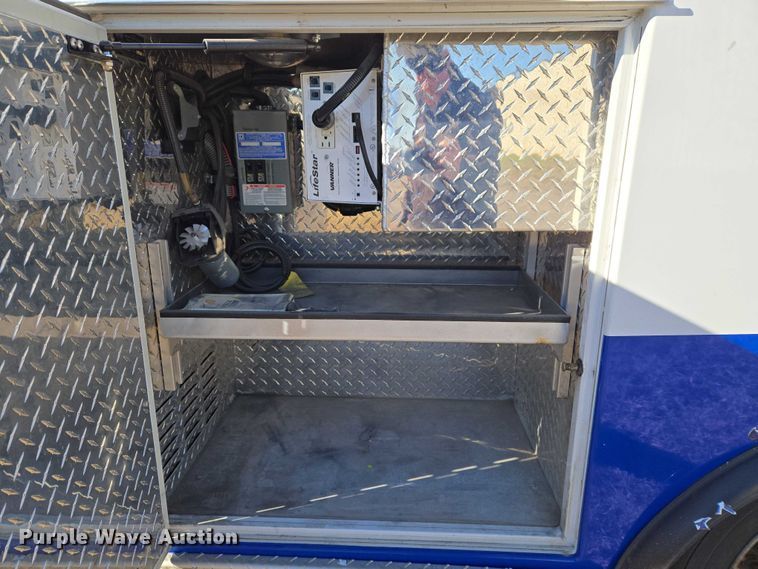 image for item ET5330 2012 Dodge Ram 4500HD ambulance