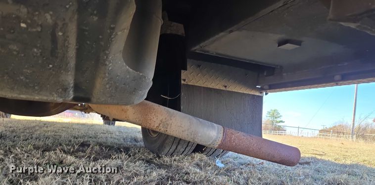 image for item ET5330 2012 Dodge Ram 4500HD ambulance