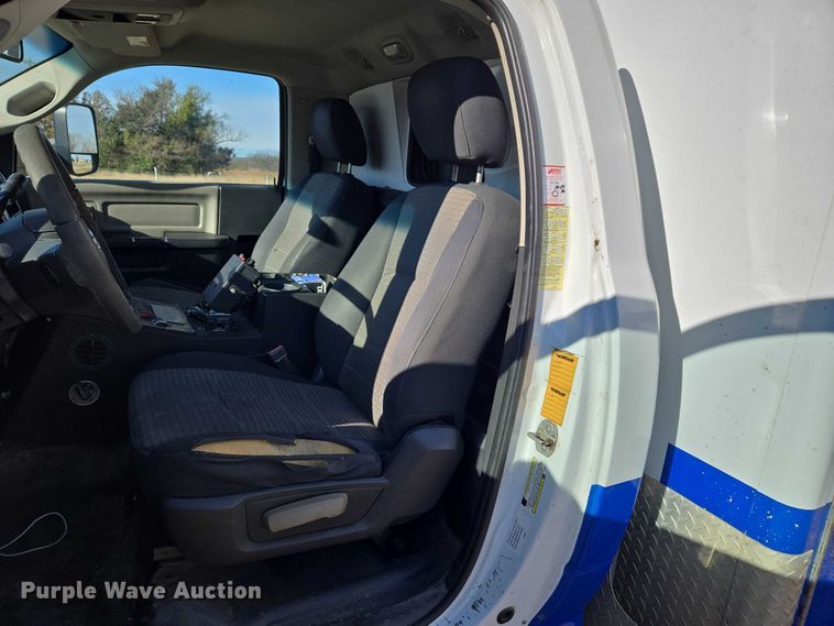 image for item ET5330 2012 Dodge Ram 4500HD ambulance