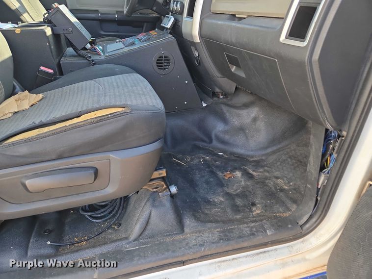 image for item ET5330 2012 Dodge Ram 4500HD ambulance