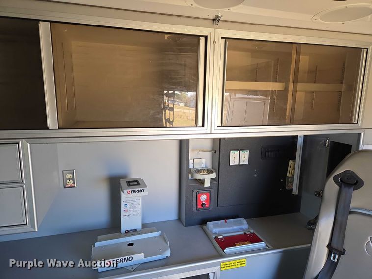 image for item ET5330 2012 Dodge Ram 4500HD ambulance