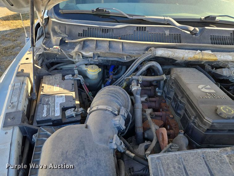 image for item ET5330 2012 Dodge Ram 4500HD ambulance