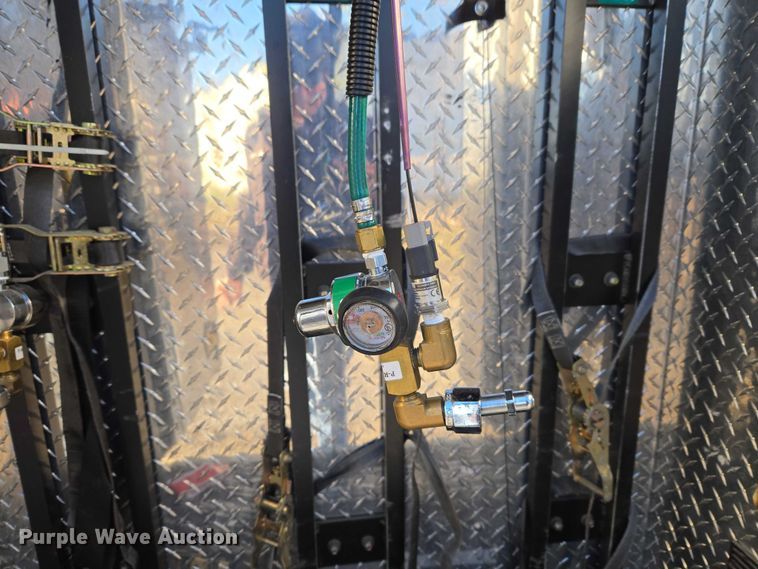 image for item ET5331 2015 Ford F550 Super Duty XLT ambulance