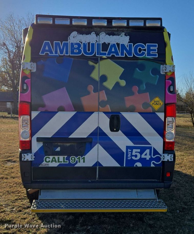 image for item ET5332 2020 RAM ProMaster 3500 ambulance