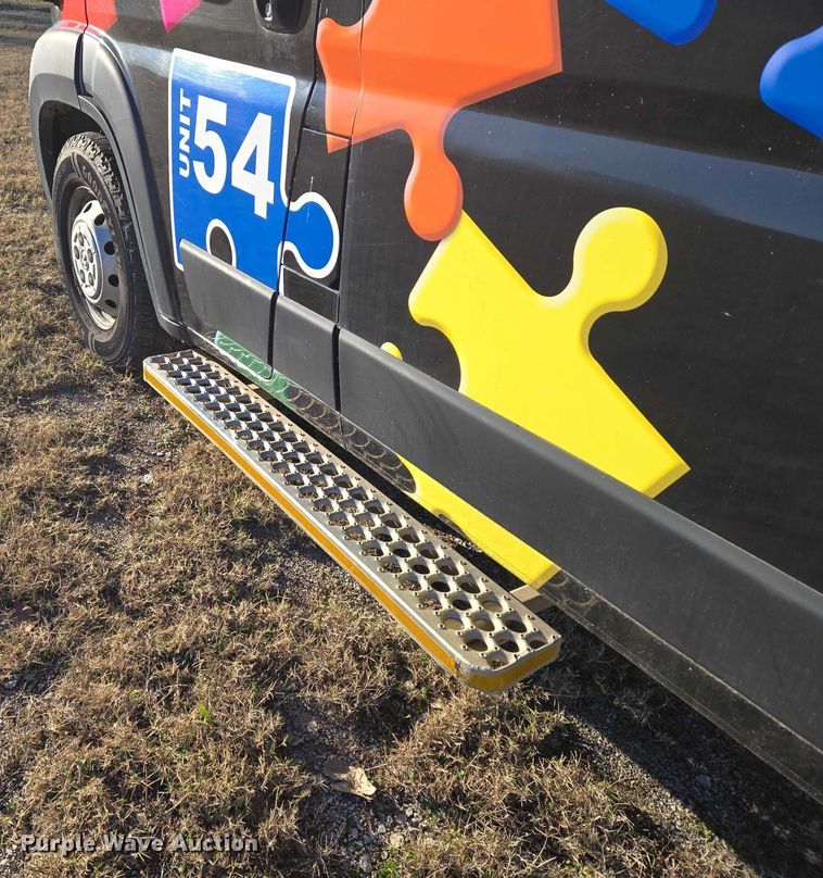 image for item ET5332 2020 RAM ProMaster 3500 ambulance