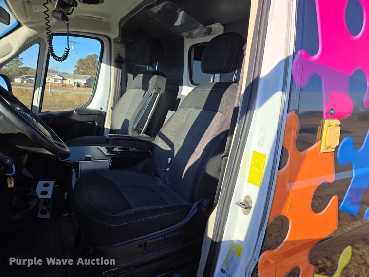 image for item ET5332 2020 RAM ProMaster 3500 ambulance