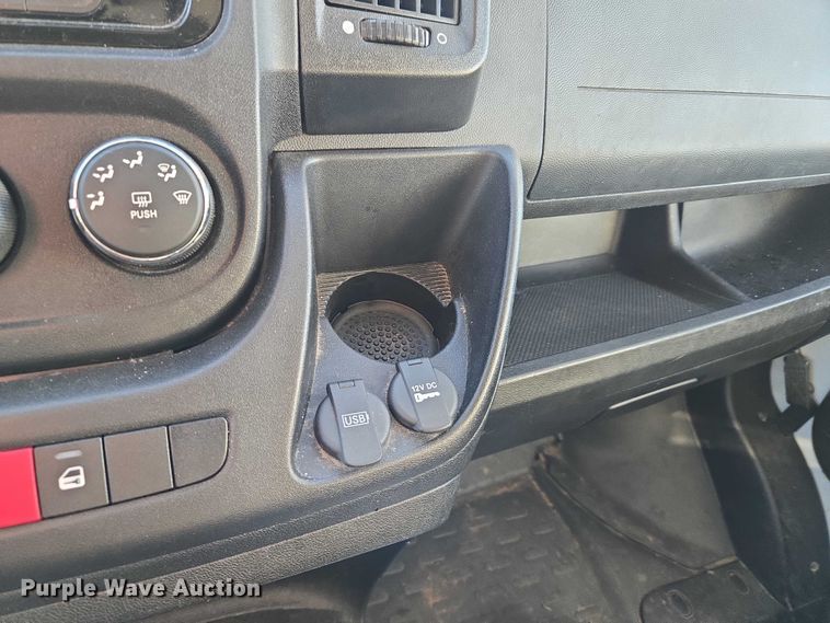 image for item ET5332 2020 RAM ProMaster 3500 ambulance