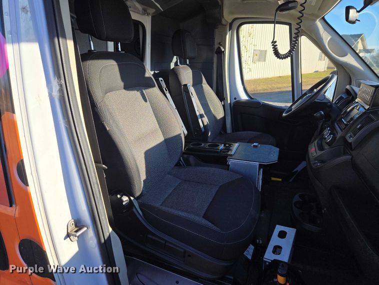image for item ET5332 2020 RAM ProMaster 3500 ambulance