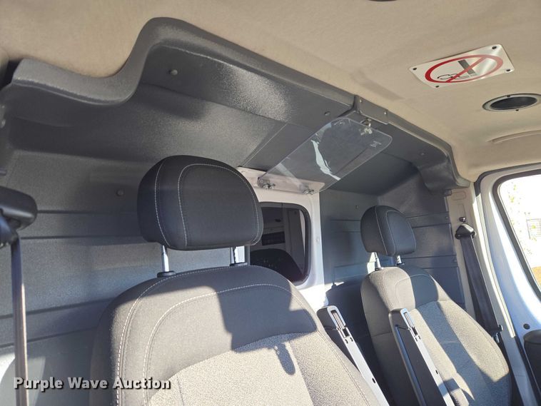 image for item ET5332 2020 RAM ProMaster 3500 ambulance