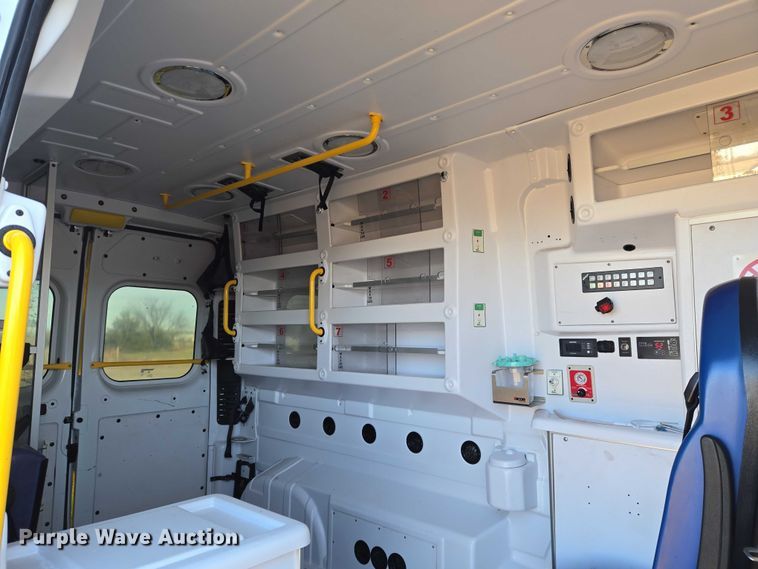 image for item ET5332 2020 RAM ProMaster 3500 ambulance